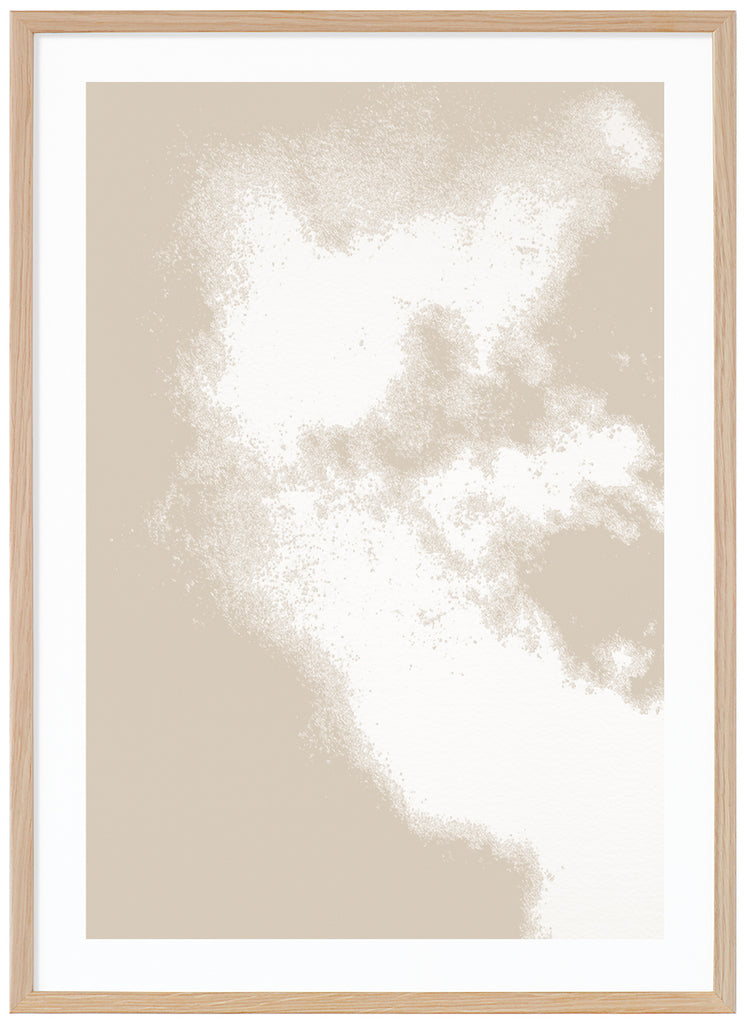 Poster av moln med beige bakgrund. Oak Frame. 