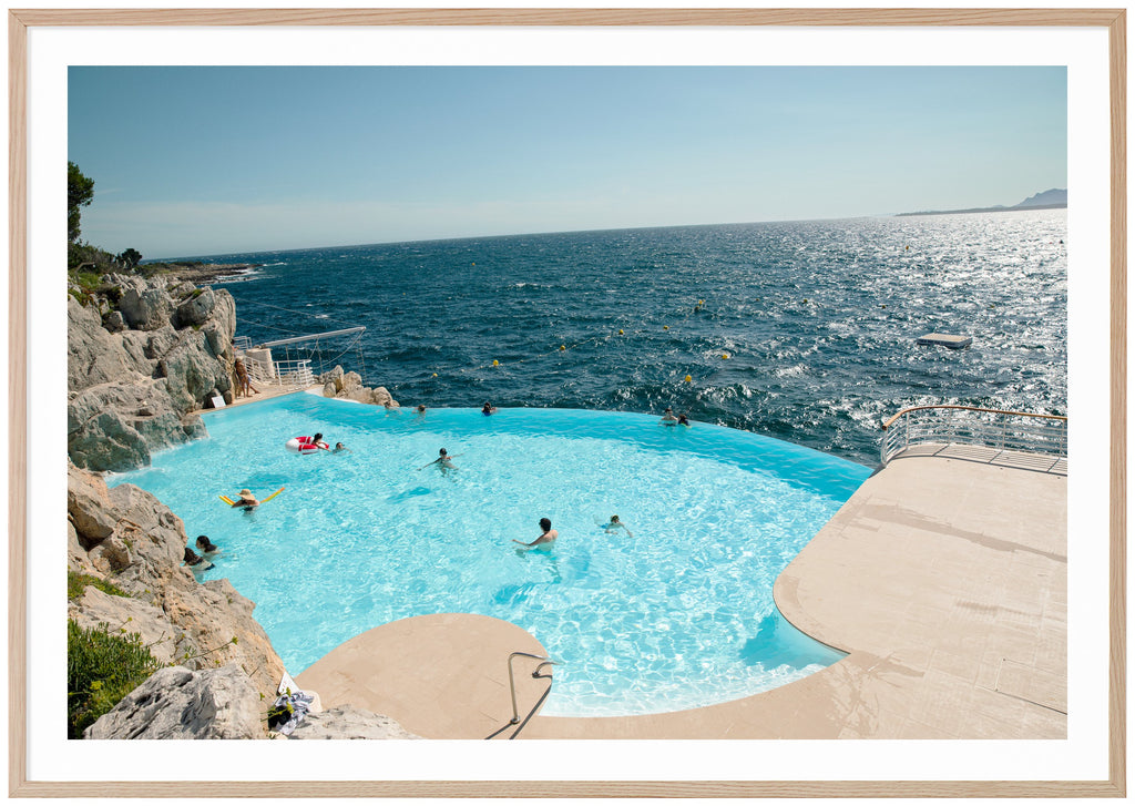 Color photograph of the pool at the mythical Eden Roc and Hotel du Cap on the French Riviera. Oak frame. 