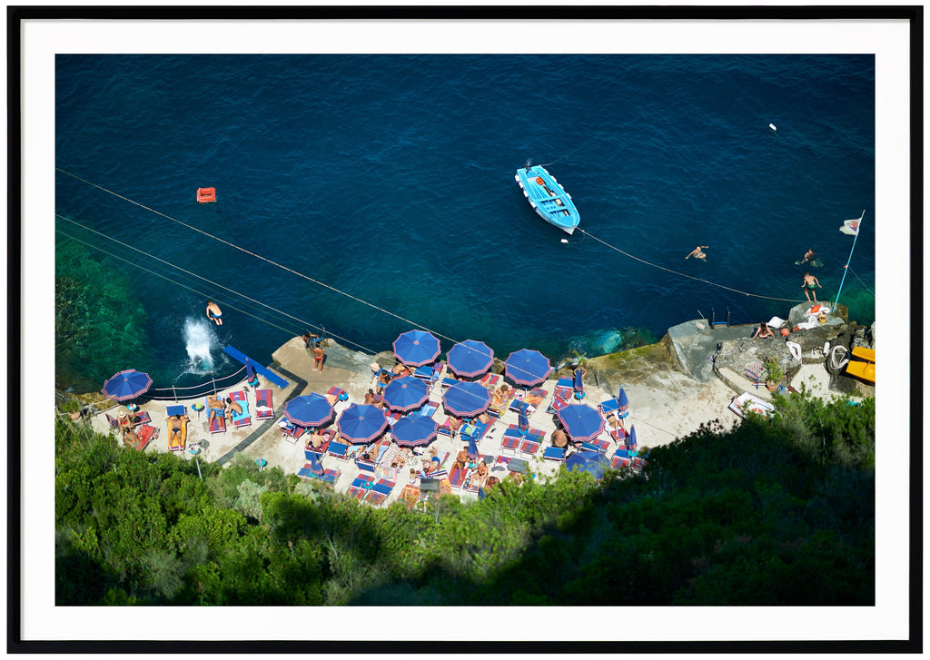  Photograph of a bathing spot in Italy. Black frame. 